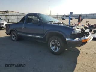 ✅ 2000 Chevrolet S-10 LS • VIN: 1GCCS1442Y8126187 • Лот: 86921324. Опубликован ранее на Copart с пробегом 137 936 миль. Бесплатный доступ к архиву аукционных продаж из США и подробный отчёт об истории автомобиля на DreamBid. Изображение 4.