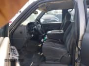 ✅ 2007 Chevrolet Silverado 1500 LS • VIN: 2GCEC13V271132976 • Лот: 43623463. Опубликован ранее на IAAI с пробегом 175 230 миль. Бесплатный доступ к архиву аукционных продаж из США и подробный отчёт об истории автомобиля на DreamBid. Изображение 5.