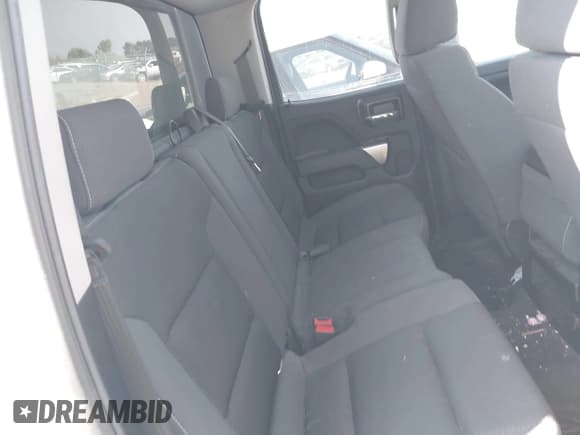 ✅ 2018 Chevrolet Silverado 1500 LT • VIN: 1GCVKREC0JZ129893 • Lot: 43315835. Listed on IAAI with 108,841 mi. Free auction sales archive from the USA and detailed vehicle history report at DreamBid. Image 8.