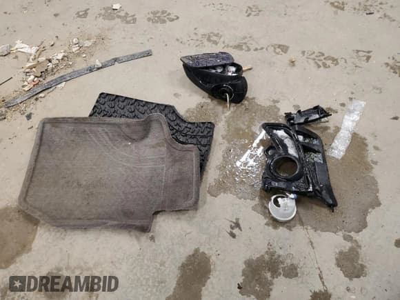 ✅ 2003 Dodge Dakota Sport • VIN: 1D7GL32N13S239085 • Lot: 47309135. Wystawiony na Copart z przebiegiem 65 836 mil. Bezpłatny archiwum sprzedaży aukcyjnych z USA i szczegółowy raport historii pojazdu na DreamBid. Zdjęcie 12.