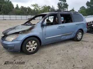 2007 Hyundai Entourage GLS z VIN KNDMC233576039832, wystawiony jako Copart lot #67734965 z przebiegiem Nie podano mil oraz Czysty tytuł • Clean title. Historia ofert i sprzedaży dostępna na DreamBid. Obrazek 1.