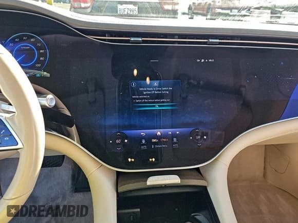 ✅ 2022 Mercedes-Benz EQS 580 • VIN: W1KCG4EB5NA011755 • Лот: 95936405. Опубликован ранее на Copart с пробегом 51 645 миль. Бесплатный доступ к архиву аукционных продаж из США и подробный отчёт об истории автомобиля на DreamBid. Изображение 14.