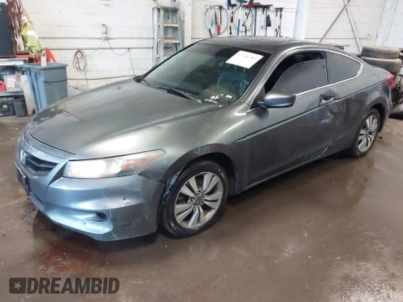 ✅ 2012 Honda Accord EX-L • VIN: 1HGCS1B8XCA012415 • Lot: 42246703. Listed on IAAI with 182,829 mi. Free auction sales archive from the USA and detailed vehicle history report at DreamBid. Image 2.