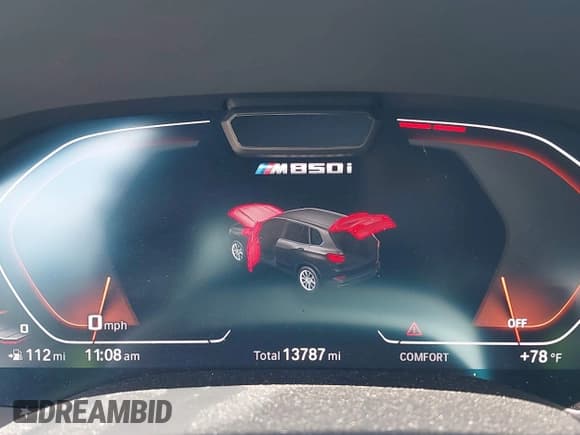 ✅ 2024 BMW 8 Series M850i • VIN: WBAGV8C09RCP31125 • Lot: 42333973. Listed on IAAI with 13,787 mi. Free auction sales archive from the USA and detailed vehicle history report at DreamBid. Image 15.