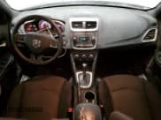 ✅ 2013 Dodge Avenger SE V6 • VIN: 1C3CDZAG1DN622170 • Lot: 88324025. Wystawiony na Copart z przebiegiem 177 756 mil. Bezpłatny archiwum sprzedaży aukcyjnych z USA i szczegółowy raport historii pojazdu na DreamBid. Zdjęcie 8.