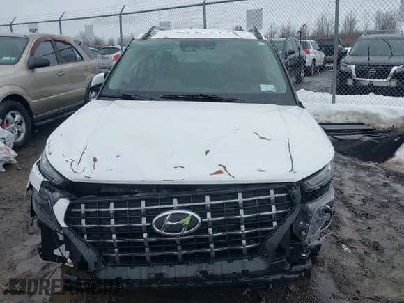 ✅ 2020 Hyundai Venue SEL • VIN: KMHRC8A32LU047674 • Lot: 41678239. Listed on IAAI with 56,061 mi. Free auction sales archive from the USA and detailed vehicle history report at DreamBid. Image 6.