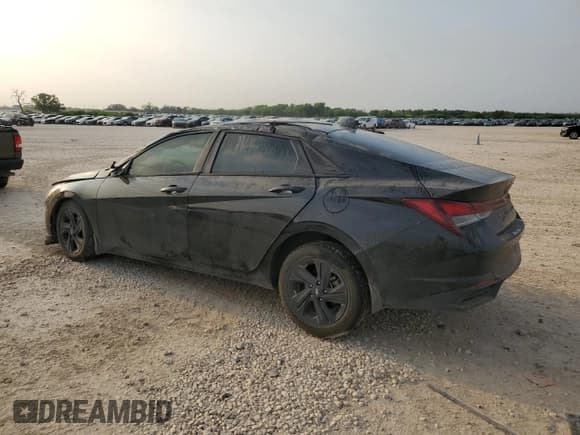 ✅ 2023 Hyundai Elantra SEL • VIN: 5NPLM4AG4PH086950 • Lot: 53751925. Listed on Copart with 62,111 mi. Free auction sales archive from the USA and detailed vehicle history report at DreamBid. Image 2.