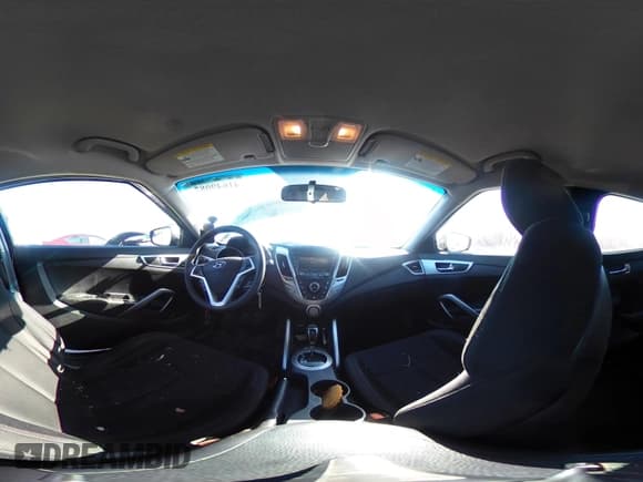 ✅ 2016 Hyundai Veloster • VIN: KMHTC6AD1GU262391 • Lot: 41649087. Wystawiony na IAAI z przebiegiem 96 104 mil. Bezpłatny archiwum sprzedaży aukcyjnych z USA i szczegółowy raport historii pojazdu na DreamBid. Zdjęcie 18.