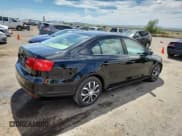 ✅ 2011 Volkswagen Jetta SE • VIN: 3VWBZ7AJ0BM381831 • Лот: 69299645. Опубликован ранее на Copart с пробегом 131 331 миль. Бесплатный доступ к архиву аукционных продаж из США и подробный отчёт об истории автомобиля на DreamBid. Изображение 3.