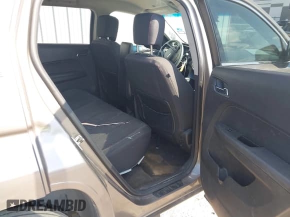 ✅ 2011 GMC Terrain SLE-1 • VIN: 2CTALMEC6B6303854 • Lot: 43340546. Listed on IAAI with Not provided. Free auction sales archive from the USA and detailed vehicle history report at DreamBid. Image 8.