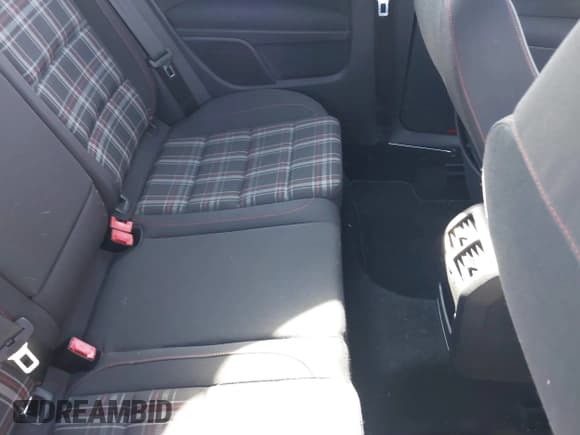 ✅ 2012 Volkswagen Golf GTI w/Conv & Sunroof • VIN: WVWEV7AJ6CW161963 • Lot: 41398810. Listed on IAAI with 172,582 mi. Free auction sales archive from the USA and detailed vehicle history report at DreamBid. Image 8.