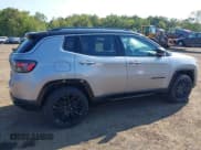 ✅ 2022 Jeep Compass Limited • VIN: 3C4NJDCB3NT150394 • Лот: 43185260. Опубликован ранее на IAAI с пробегом 45 398 миль. Бесплатный доступ к архиву аукционных продаж из США и подробный отчёт об истории автомобиля на DreamBid. Изображение 18.
