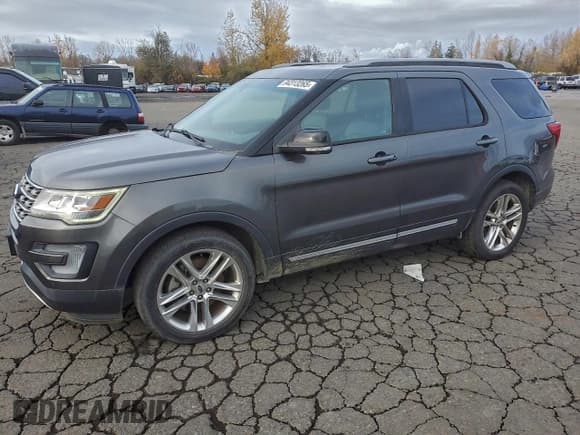 ✅ 2017 Ford Explorer XLT • VIN: 1FM5K8D83HGC22402 • Lot: 94313265. Wystawiony na Copart z przebiegiem 73 115 mil. Bezpłatny archiwum sprzedaży aukcyjnych z USA i szczegółowy raport historii pojazdu na DreamBid. Zdjęcie 1.