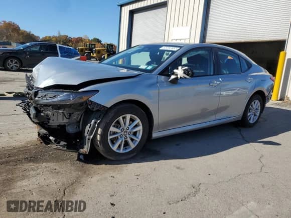 2025 Toyota Camry LE with VIN 4T1DAACK1SU061155, listed as a Copart auction lot 89503055 with Not provided miles and Salvage title. Bid and sale history available at DreamBid. Image 1.