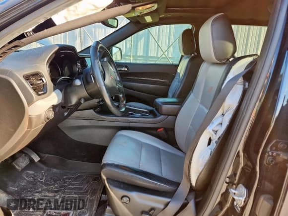 ✅ 2021 Dodge Durango R/T • VIN: 1C4SDJCT6MC553880 • Lot: 83924155. Wystawiony na Copart z przebiegiem 81 011 mil. Bezpłatny archiwum sprzedaży aukcyjnych z USA i szczegółowy raport historii pojazdu na DreamBid. Zdjęcie 7.