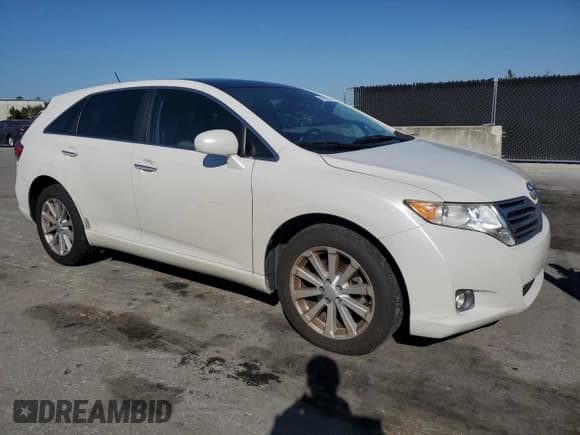 ✅ 2010 Toyota Venza • VIN: 4T3ZA3BB5AU030550 • Lot: 91690735. Wystawiony na Copart z przebiegiem 118 159 mil. Bezpłatny archiwum sprzedaży aukcyjnych z USA i szczegółowy raport historii pojazdu na DreamBid. Zdjęcie 4.