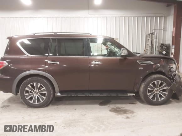 ✅ 2019 Nissan Armada SL • VIN: JN8AY2NC5KX509656 • Lot: 43757068. Listed on IAAI with 117,720 mi. Free auction sales archive from the USA and detailed vehicle history report at DreamBid. Image 13.