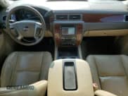 ✅ 2013 GMC Sierra 1500 SLT • VIN: 1GTR2WE75DZ272068 • Lot: 61179585. Listed on Copart with 203,512 mi. Free auction sales archive from the USA and detailed vehicle history report at DreamBid. Image 8.