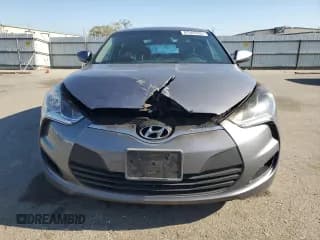 ✅ 2016 Hyundai Veloster • VIN: KMHTC6AD0GU293289 • Lot: 87587635. Wystawiony na Copart z przebiegiem Nie podano. Bezpłatny archiwum sprzedaży aukcyjnych z USA i szczegółowy raport historii pojazdu na DreamBid. Zdjęcie 5.