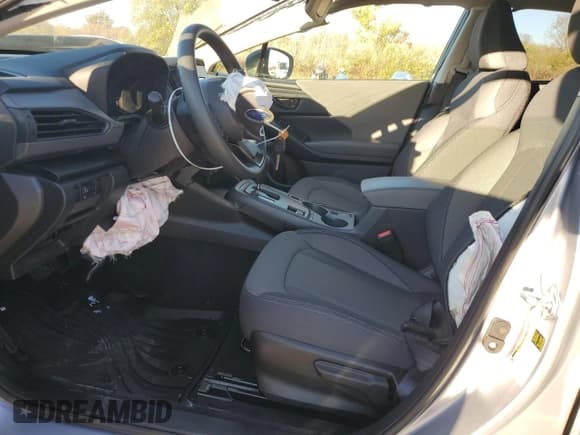 ✅ 2025 Subaru Crosstrek • VIN: JF2GUABC7S8206695 • Лот: 90062075. Опубликован ранее на Copart с пробегом 4 425 миль. Бесплатный доступ к архиву аукционных продаж из США и подробный отчёт об истории автомобиля на DreamBid. Изображение 7.