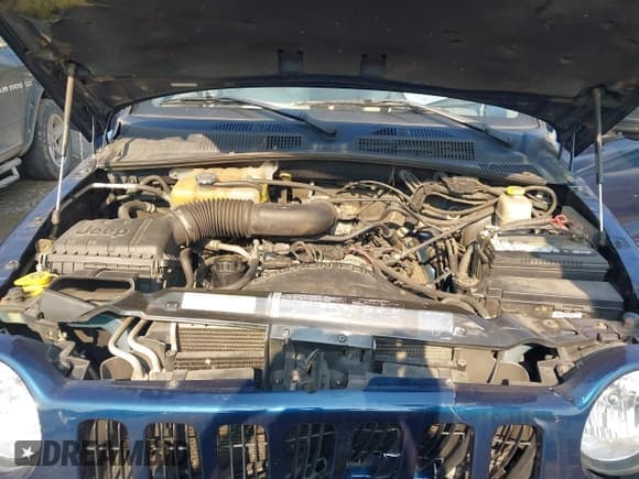 ✅ 2004 Jeep Liberty Limited • VIN: 1J4GL58K14W274541 • Lot: 42837416. Listed on IAAI with 133,448 mi. Free auction sales archive from the USA and detailed vehicle history report at DreamBid. Image 10.