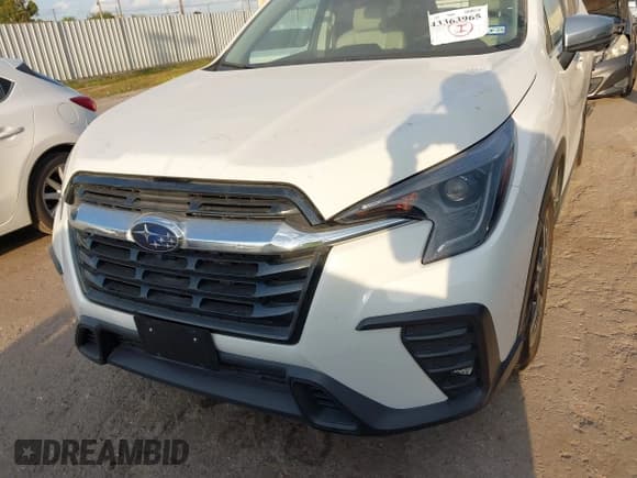 ✅ 2023 Subaru Ascent Limited • VIN: 4S4WMARD5P3441833 • Lot: 43363965. Listed on IAAI with 48,299 mi. Free auction sales archive from the USA and detailed vehicle history report at DreamBid. Image 11.