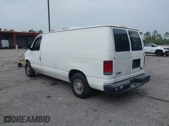 ✅ 2005 Ford Econoline Cargo • VIN: 1FTRE14W75HA41442 • Lot: 42438411. Listed on IAAI with 197,241 mi. Free auction sales archive from the USA and detailed vehicle history report at DreamBid. Image 3.