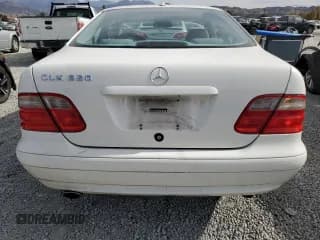 ✅ 2002 Mercedes-Benz CLK 320/430 • VIN: WDBLJ65G52T112344 • Lot: 92350215. Wystawiony na Copart z przebiegiem 126 488 mil. Bezpłatny archiwum sprzedaży aukcyjnych z USA i szczegółowy raport historii pojazdu na DreamBid. Zdjęcie 6.