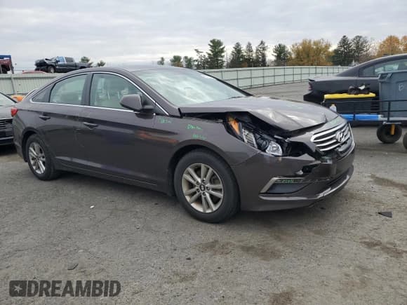 ✅ 2015 Hyundai Sonata SE • VIN: 5NPE24AF2FH061579 • Лот: 90725635. Опубликован ранее на Copart с пробегом 83 752 миль. Бесплатный доступ к архиву аукционных продаж из США и подробный отчёт об истории автомобиля на DreamBid. Изображение 4.