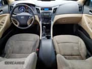 ✅ 2012 Hyundai Sonata GLS • VIN: 5NPEB4AC9CH417236 • Лот: 76511094. Опубликован ранее на Copart с пробегом 124 718 миль. Бесплатный доступ к архиву аукционных продаж из США и подробный отчёт об истории автомобиля на DreamBid. Изображение 8.