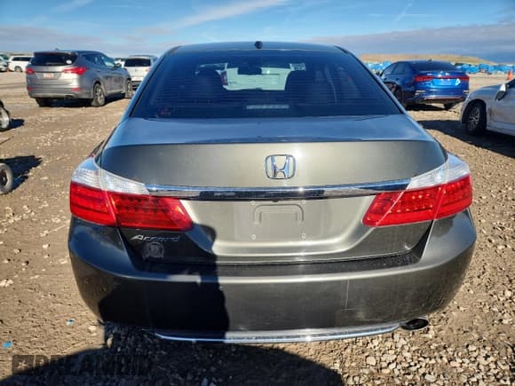 ✅ 2013 Honda Accord EX-L • VIN: 1HGCR2F85DA259483 • Лот: 92423005. Опубликован ранее на Copart с пробегом 117 440 миль. Бесплатный доступ к архиву аукционных продаж из США и подробный отчёт об истории автомобиля на DreamBid. Изображение 6.