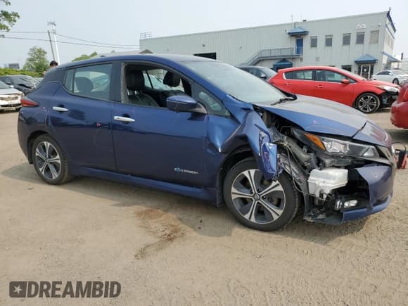 ✅ 2018 Nissan LEAF SL • VIN: 1N4AZ1CP4JC300896 • Lot: 59137075. Listed on Copart with 282,288 mi. Free auction sales archive from the USA and detailed vehicle history report at DreamBid. Image 4.