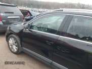 ✅ 2014 Volkswagen Tiguan S • VIN: WVGBV3AX5EW512425 • Lot: 43754178. Listed on IAAI with 157,539 mi. Free auction sales archive from the USA and detailed vehicle history report at DreamBid. Image 15.