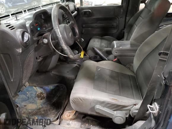 ✅ 2008 Jeep Wrangler X • VIN: 1J4FA24178L566814 • Lot: 93135925. Listed on Copart with 215,212 mi. Free auction sales archive from the USA and detailed vehicle history report at DreamBid. Image 7.