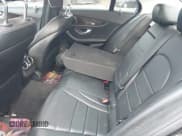 ✅ 2017 Mercedes-Benz C 300 • VIN: 55SWF4KB4HU220347 • Lot: 43750729. Wystawiony na IAAI z przebiegiem 63 866 mil. Bezpłatny archiwum sprzedaży aukcyjnych z USA i szczegółowy raport historii pojazdu na DreamBid. Zdjęcie 8.