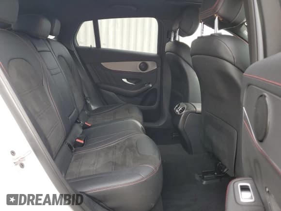 ✅ 2023 Mercedes-Benz GLC 300 • VIN: W1N0J8EB7PG165804 • Лот: 87275455. Опубликован ранее на Copart с пробегом 47 999 миль. Бесплатный доступ к архиву аукционных продаж из США и подробный отчёт об истории автомобиля на DreamBid. Изображение 11.