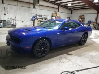 ✅ 2020 Dodge Challenger SXT • VIN: 2C3CDZGG5LH110703 • Lot: 51784795. Wystawiony na Copart z przebiegiem 41 146 mil. Bezpłatny archiwum sprzedaży aukcyjnych z USA i szczegółowy raport historii pojazdu na DreamBid. Zdjęcie 1.