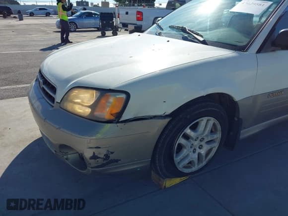 ✅ 2002 Subaru Legacy Outback • VIN: 4S3BH675027666159 • Lot: 43629581. Wystawiony na IAAI z przebiegiem 172 928 mil. Bezpłatny archiwum sprzedaży aukcyjnych z USA i szczegółowy raport historii pojazdu na DreamBid. Zdjęcie 6.