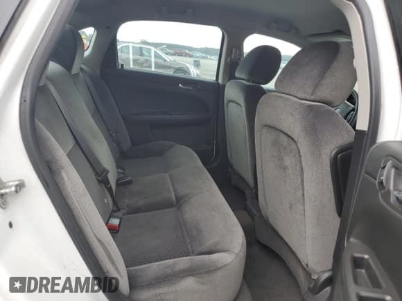 ✅ 2015 Chevrolet Impala LS • VIN: 2G1WA5E30F1120393 • Lot: 84212975. Wystawiony na Copart z przebiegiem 171 816 mil. Bezpłatny archiwum sprzedaży aukcyjnych z USA i szczegółowy raport historii pojazdu na DreamBid. Zdjęcie 10.