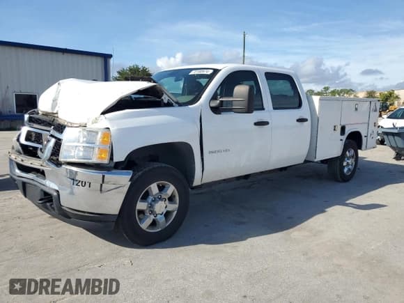 ✅ 2012 Chevrolet Silverado 2500HD • VIN: 1GB1CVCG9CF111640 • Lot: 70180974. Wystawiony na Copart z przebiegiem 337 718 mil. Bezpłatny archiwum sprzedaży aukcyjnych z USA i szczegółowy raport historii pojazdu na DreamBid. Zdjęcie 1.