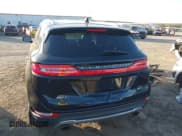 ✅ 2015 Lincoln MKC • VIN: 5LMCJ1A94FUJ32606 • Lot: 43627189. Wystawiony na IAAI z przebiegiem 146 856 mil. Bezpłatny archiwum sprzedaży aukcyjnych z USA i szczegółowy raport historii pojazdu na DreamBid. Zdjęcie 16.