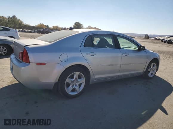 ✅ 2012 Chevrolet Malibu 1LS • VIN: 1G1ZB5E02CF217793 • Lot: 76805354. Listed on Copart with 46,364 mi. Free auction sales archive from the USA and detailed vehicle history report at DreamBid. Image 3.