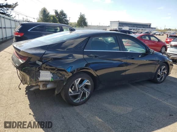 ✅ 2025 Hyundai Elantra Limited • VIN: KMHLP4DG7SU868656 • Лот: 86454355. Опубликован ранее на Copart с пробегом 8 443 миль. Бесплатный доступ к архиву аукционных продаж из США и подробный отчёт об истории автомобиля на DreamBid. Изображение 3.