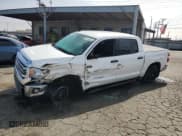 ✅ 2017 Toyota Tundra SR5 • VIN: 5TFEY5F15HX219941 • Лот: 63313655. Опубликован ранее на Copart с пробегом 67 389 миль. Бесплатный доступ к архиву аукционных продаж из США и подробный отчёт об истории автомобиля на DreamBid. Изображение 1.