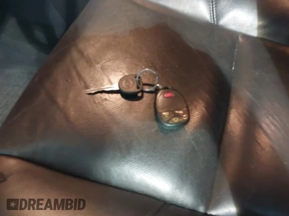 ✅ 2013 Chevrolet Silverado 1500 LTZ • VIN: 3GCPKTE76DG323969 • Lot: 42978385. Wystawiony na IAAI z przebiegiem 204 789 mil. Bezpłatny archiwum sprzedaży aukcyjnych z USA i szczegółowy raport historii pojazdu na DreamBid. Zdjęcie 11.