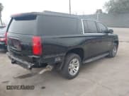 ✅ 2019 Chevrolet Suburban LT • VIN: 1GNSCHKCXKR356581 • Lot: 43382678. Wystawiony na IAAI z przebiegiem 112 699 mil. Bezpłatny archiwum sprzedaży aukcyjnych z USA i szczegółowy raport historii pojazdu na DreamBid. Zdjęcie 4.