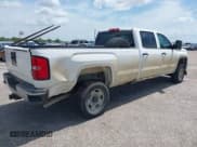 ✅ 2016 GMC Sierra 2500HD • VIN: 1GT12REG2GF226881 • Лот: 43125408. Опубликован ранее на IAAI с пробегом 364 491 миль. Бесплатный доступ к архиву аукционных продаж из США и подробный отчёт об истории автомобиля на DreamBid. Изображение 4.