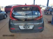 ✅ 2022 Kia Soul EX • VIN: KNDJ33AU7N7825479 • Лот: 70324835. Опубликован ранее на Copart с пробегом Не указан. Бесплатный доступ к архиву аукционных продаж из США и подробный отчёт об истории автомобиля на DreamBid. Изображение 6.