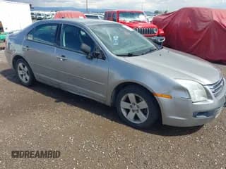 ✅ 2008 Ford Fusion SE • VIN: 3FAHP07ZX8R192211 • Lot: 43162188. Listed on IAAI with 111,270 mi. Free auction sales archive from the USA and detailed vehicle history report at DreamBid. Image 1.