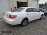 ✅ 2004 Lexus ES 350 • VIN: JTHBA30G745003361 • Lot: 43814015. Listed on IAAI with 193,425 mi. Free auction sales archive from the USA and detailed vehicle history report at DreamBid. Image 4.